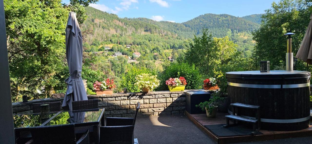 Appartamento Relais Des Vosges Husseren-Wesserling Esterno foto